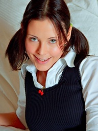 Attacked by a hungry 10-Pounder